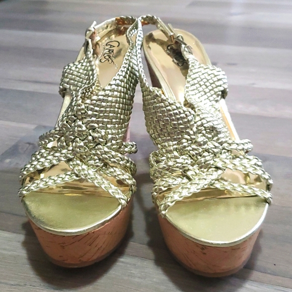 Carlos Santana Gold Wedge Sz 9 - Picture 5 of 5